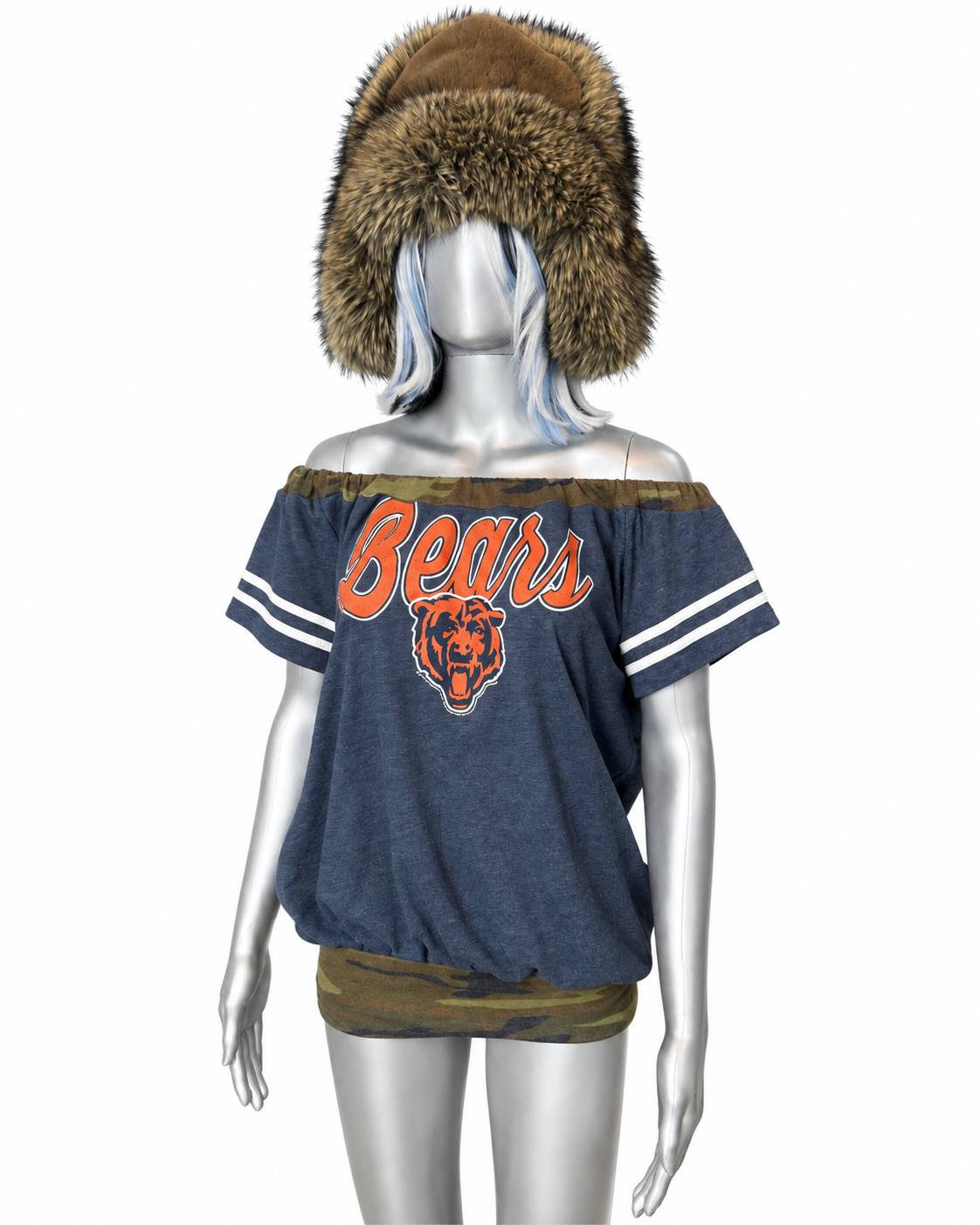 UPCYCLED BEARS OFF-SHOULDER TEE (L)